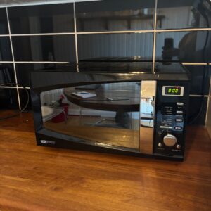 OBH Nordica Mikrovågsugn med Grill – 800 W