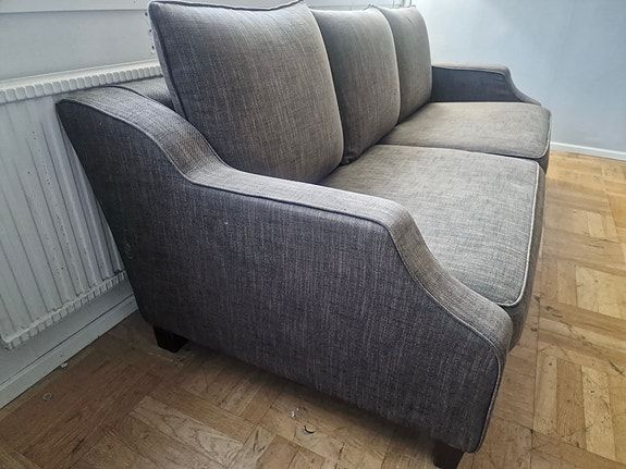 Nätt Soffa i nyskick