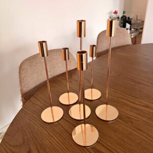 Ljusstakar i guld – moderna minimalistiska ljusstakar