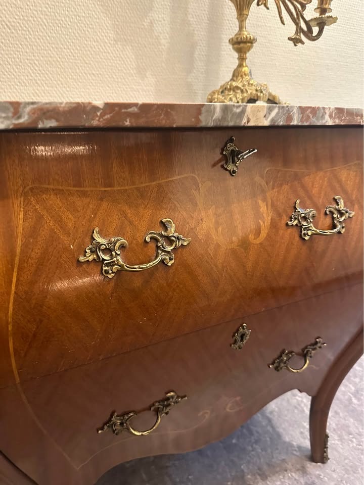 Antik byrå med marmorskiva - Bild 3