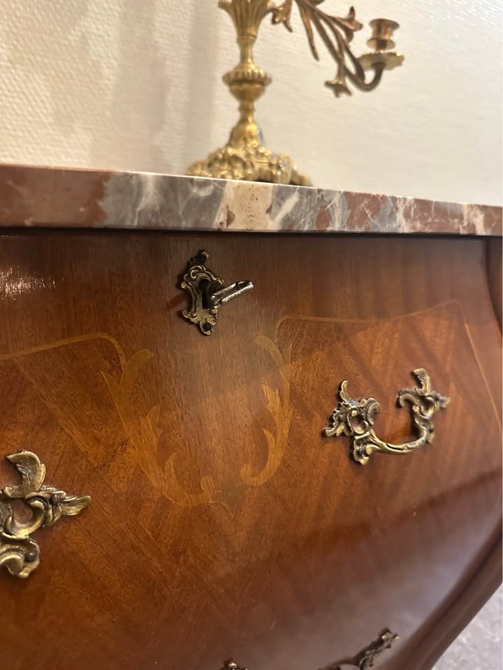 Antik byrå med marmorskiva - Bild 2